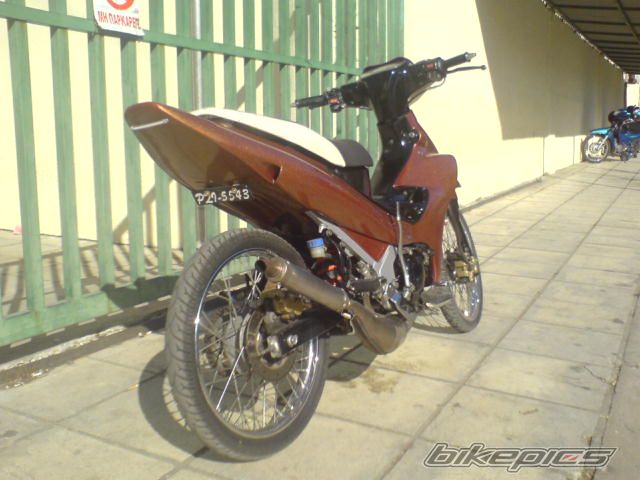 Photo 1351865