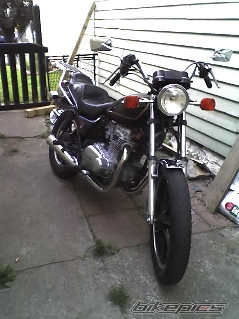 Photo 1351905