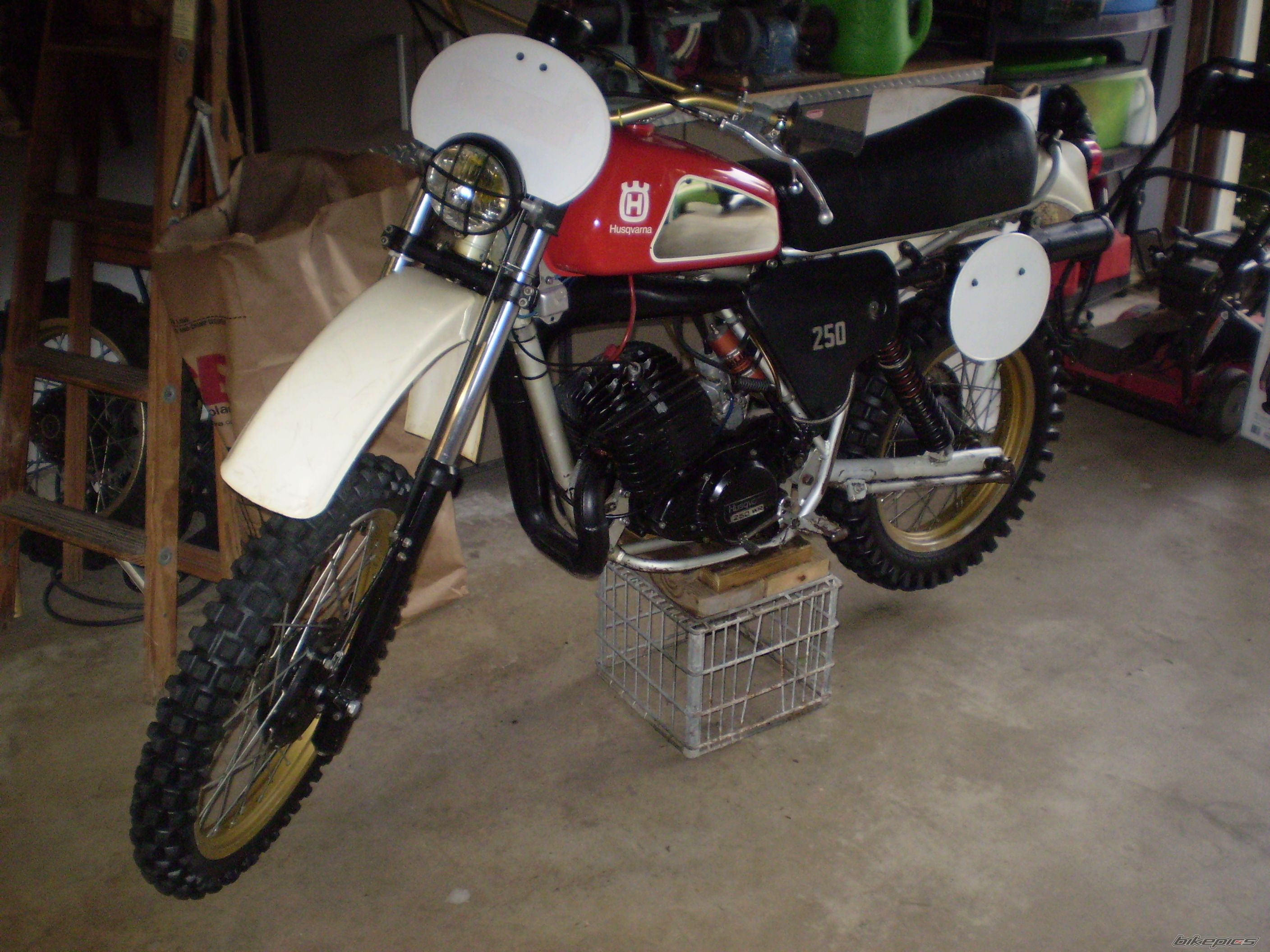 Photo 1351931