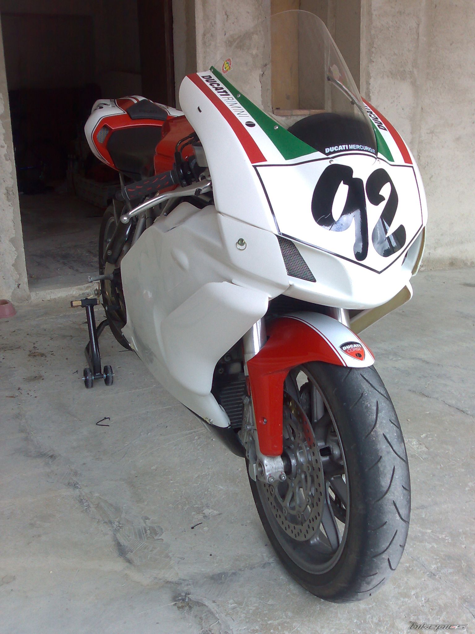 Photo 1352002