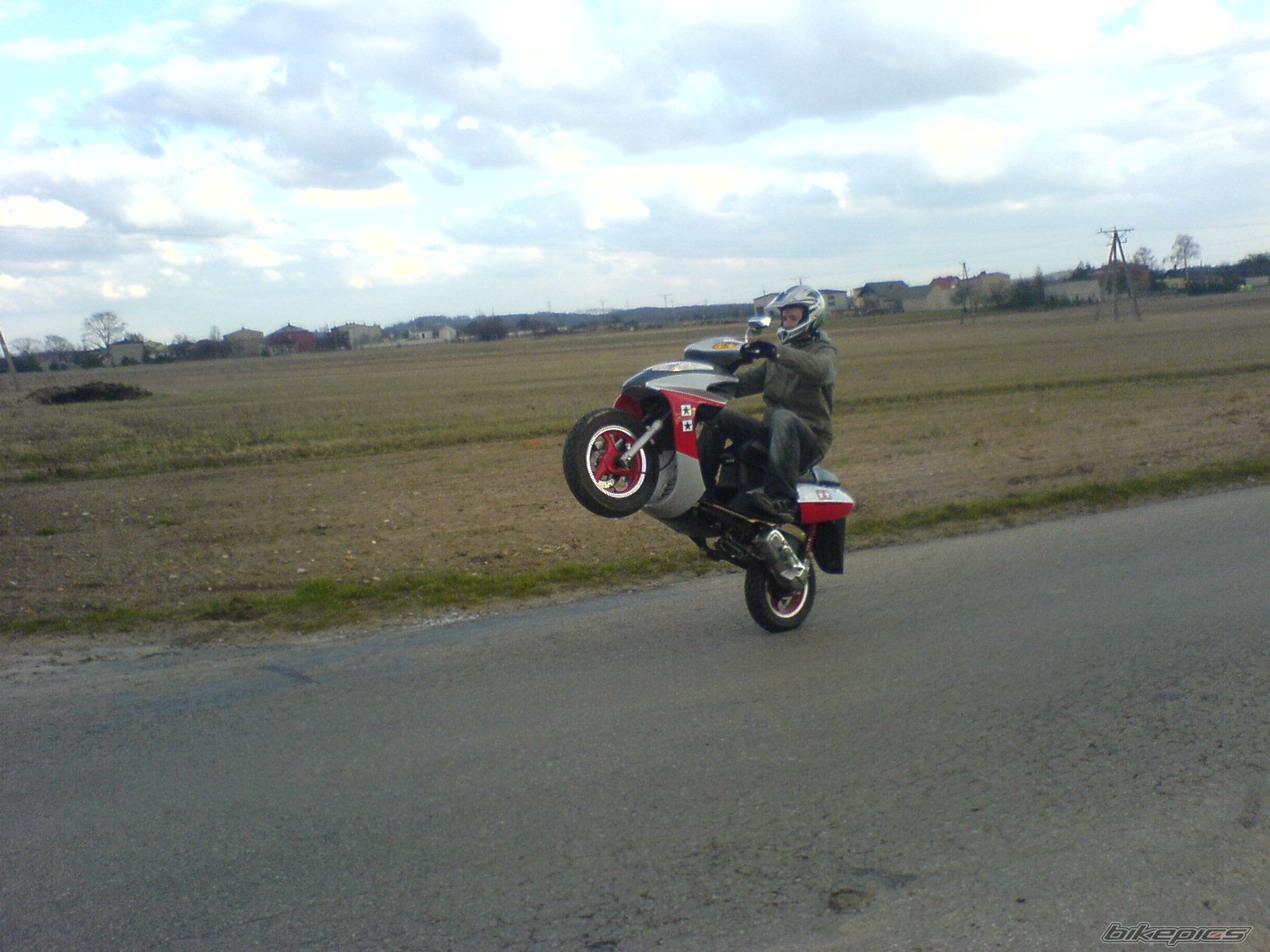 Photo 1352030