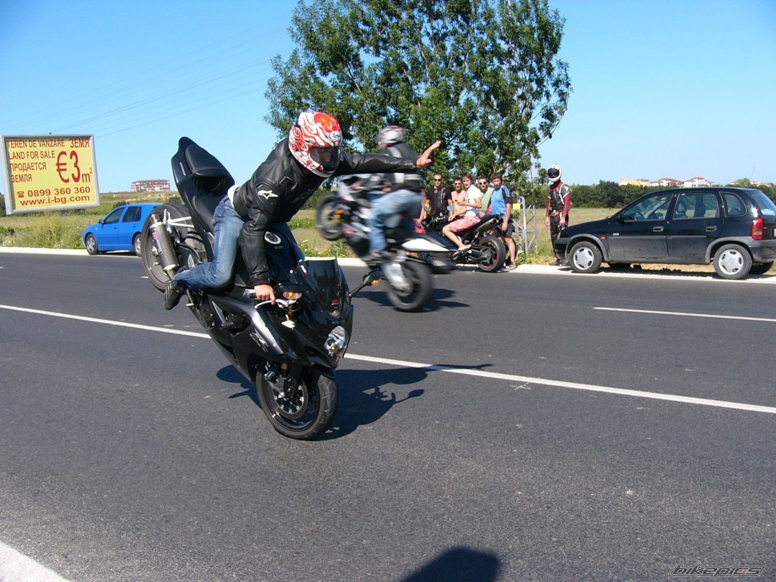 Bike Photo 1352080