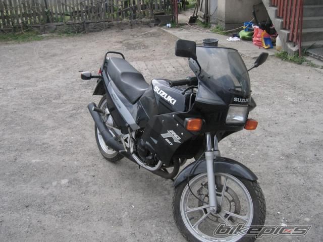 Photo 1352086