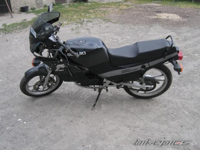 Photo 1352087