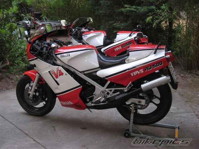 Photo 1352181