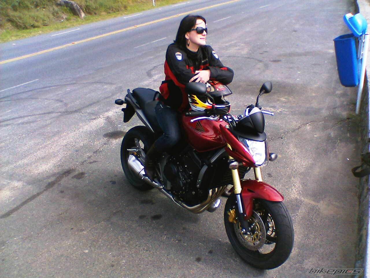Photo 1352193