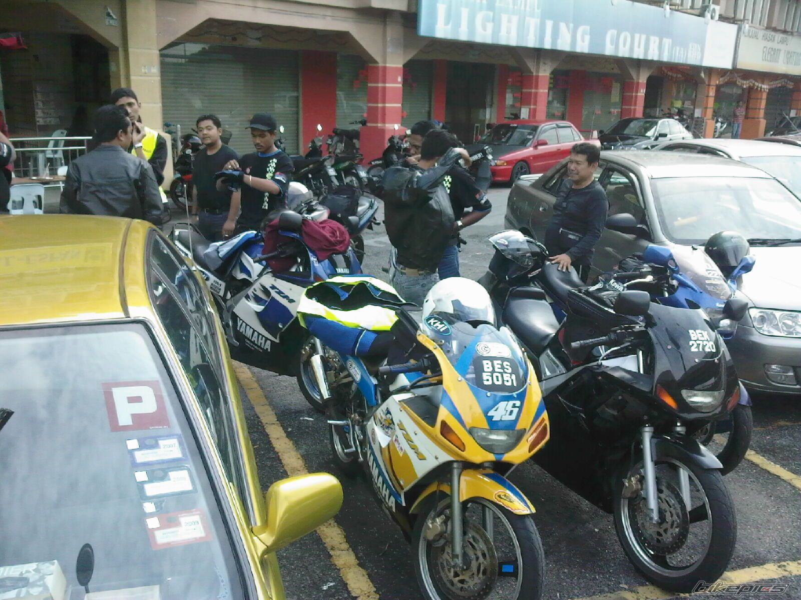 Photo 1352281