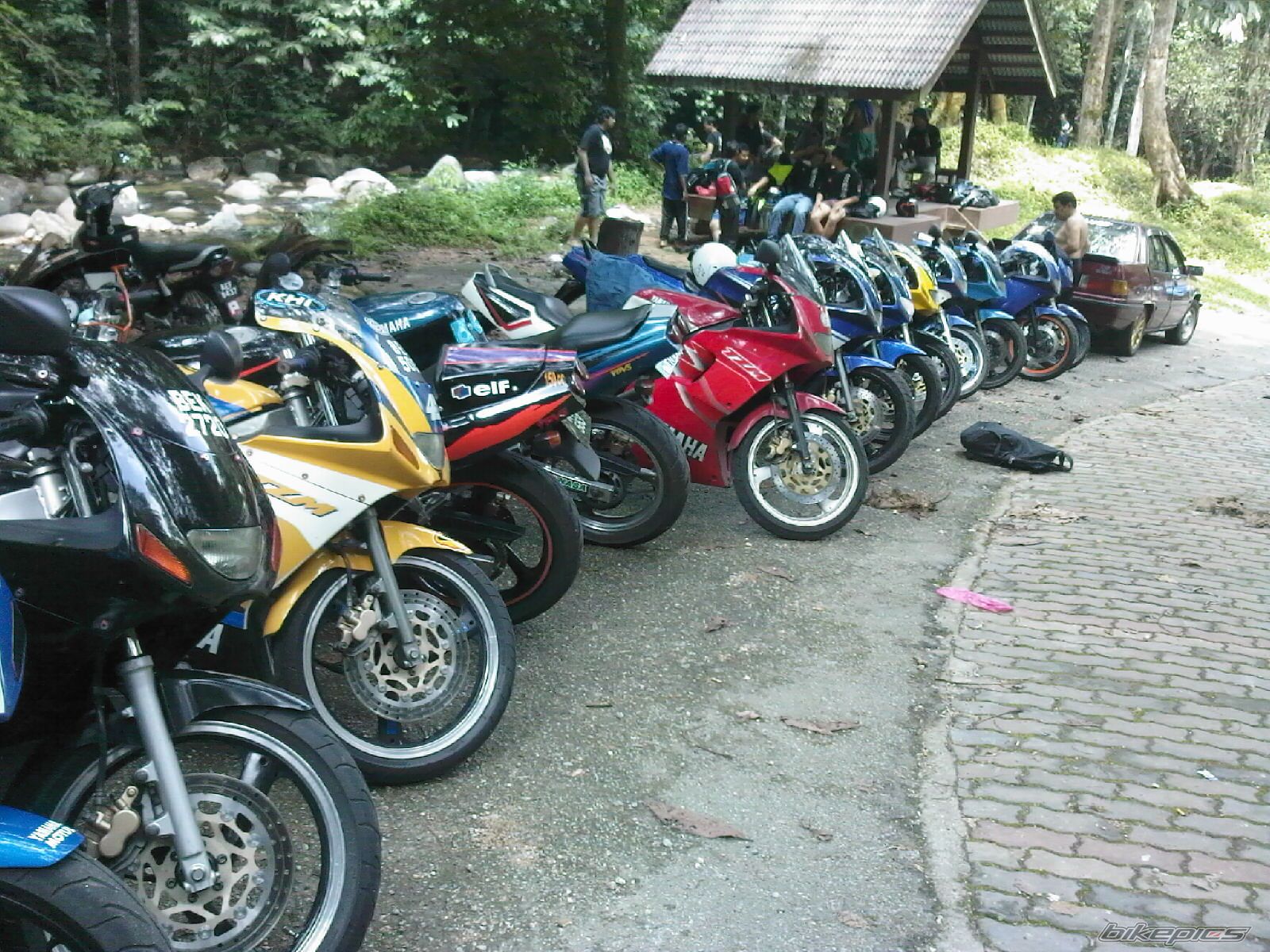Photo 1352298