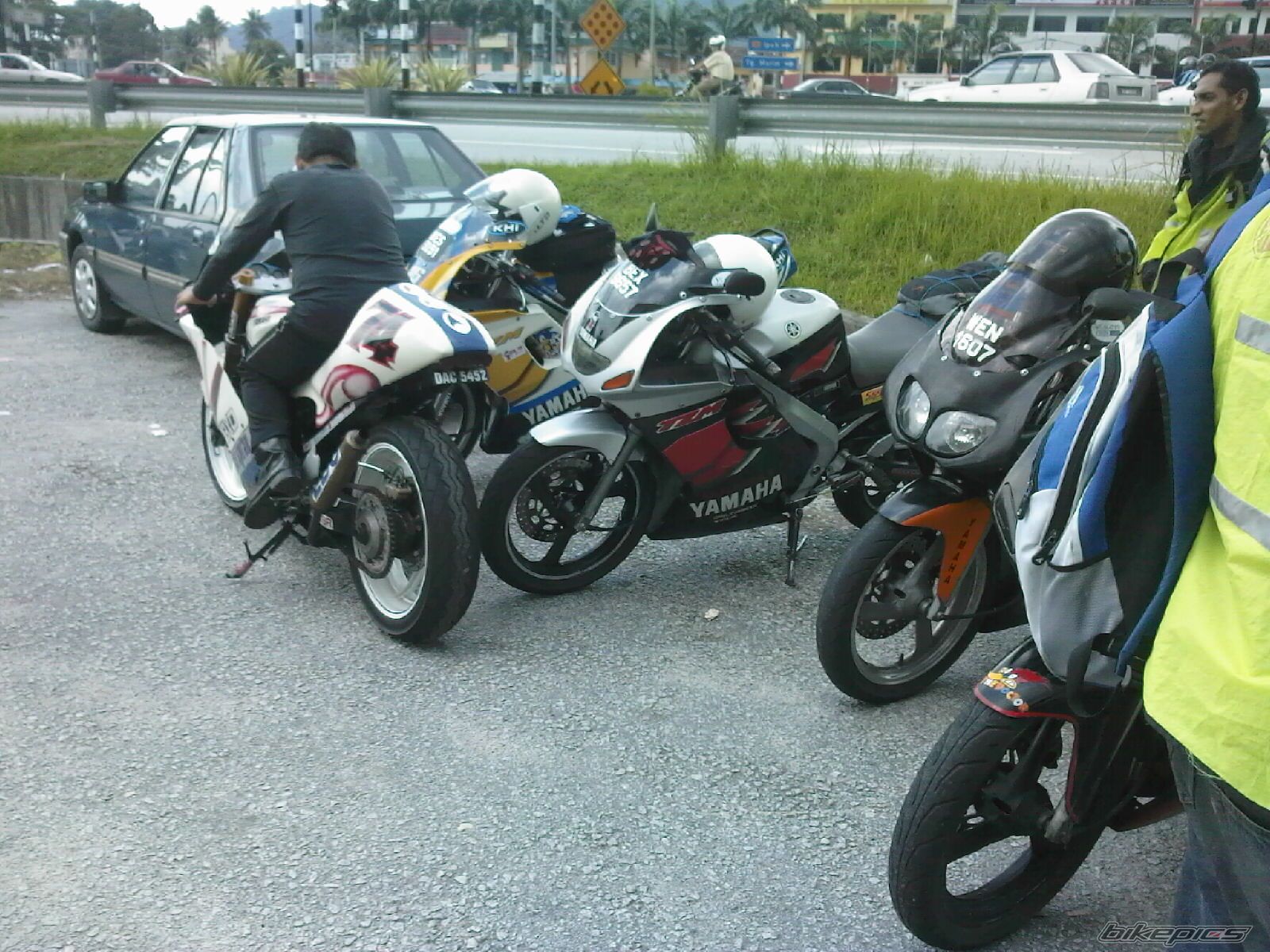 Photo 1352315