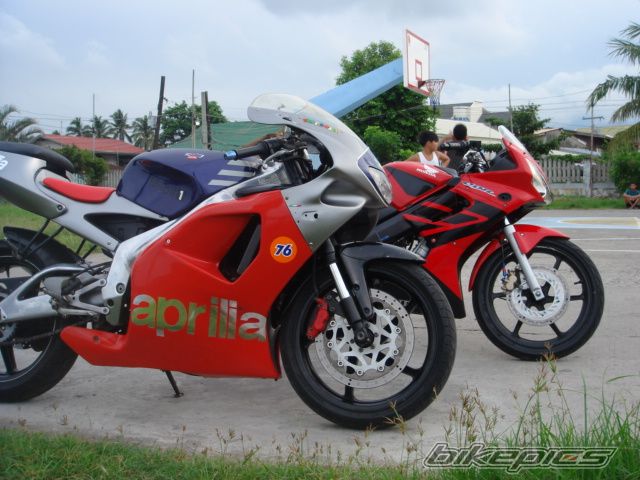 Photo 1352374