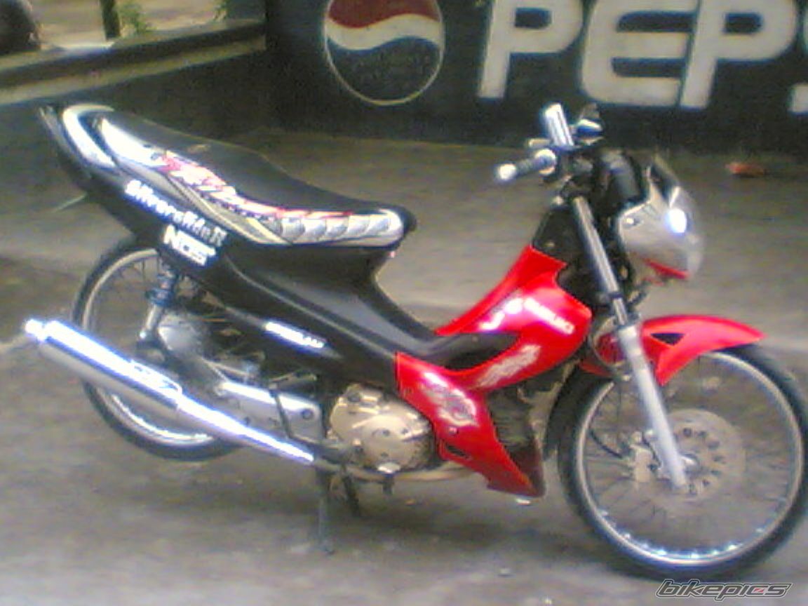 Photo 1352376