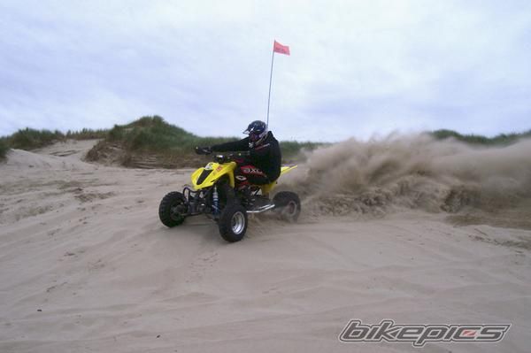Photo 1352401