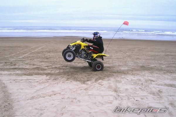 Photo 1352402