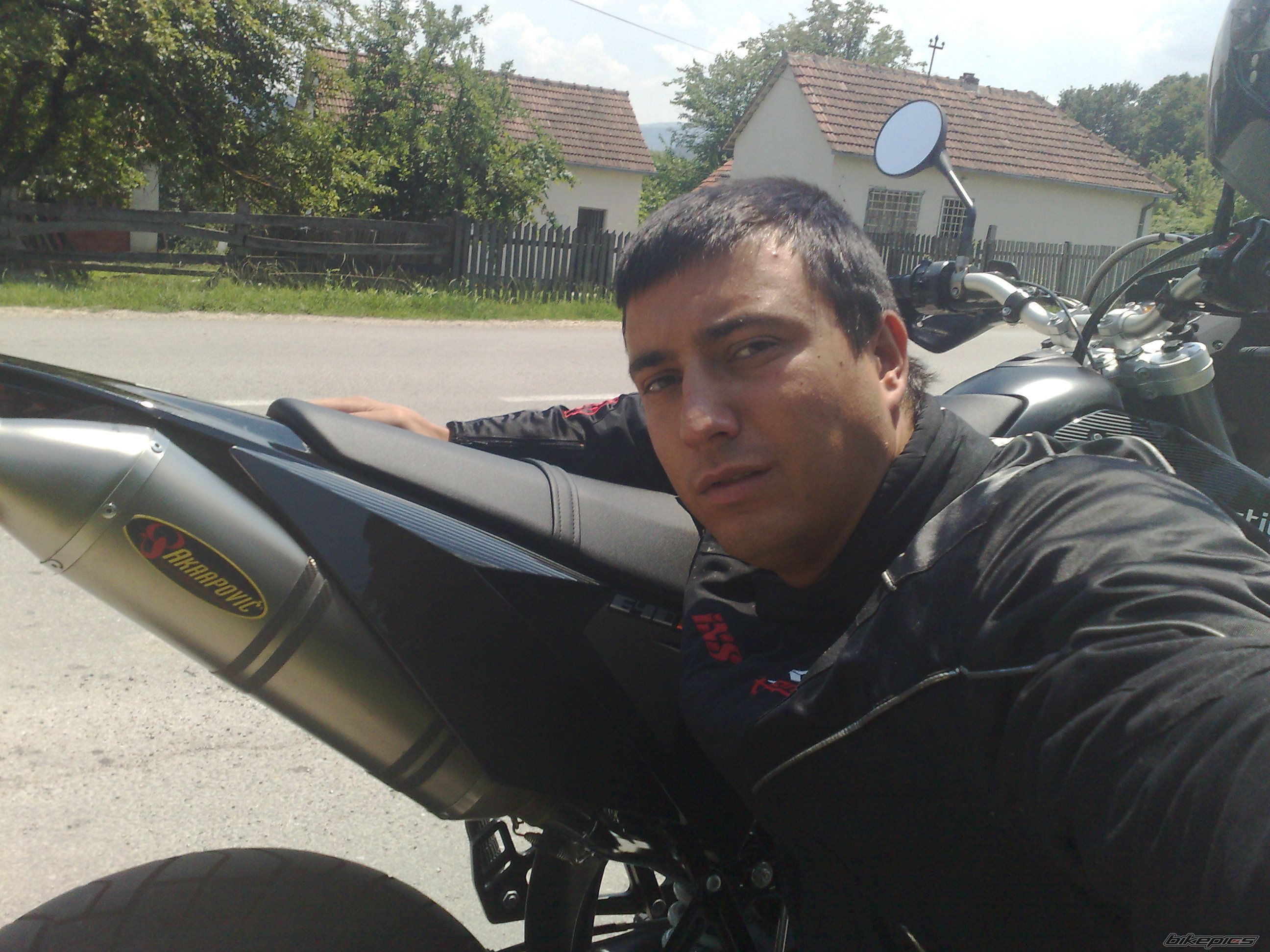 Photo 1352448