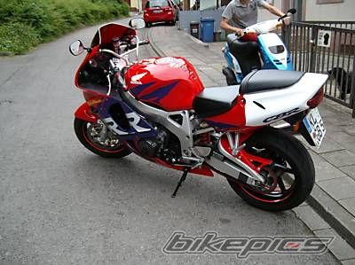 Photo 1352559