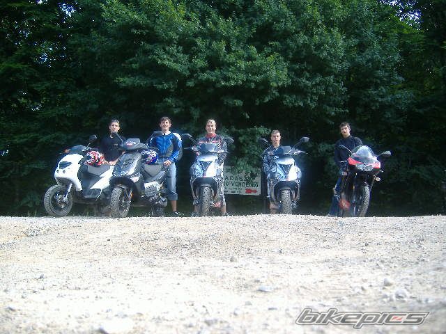 Photo 1352587