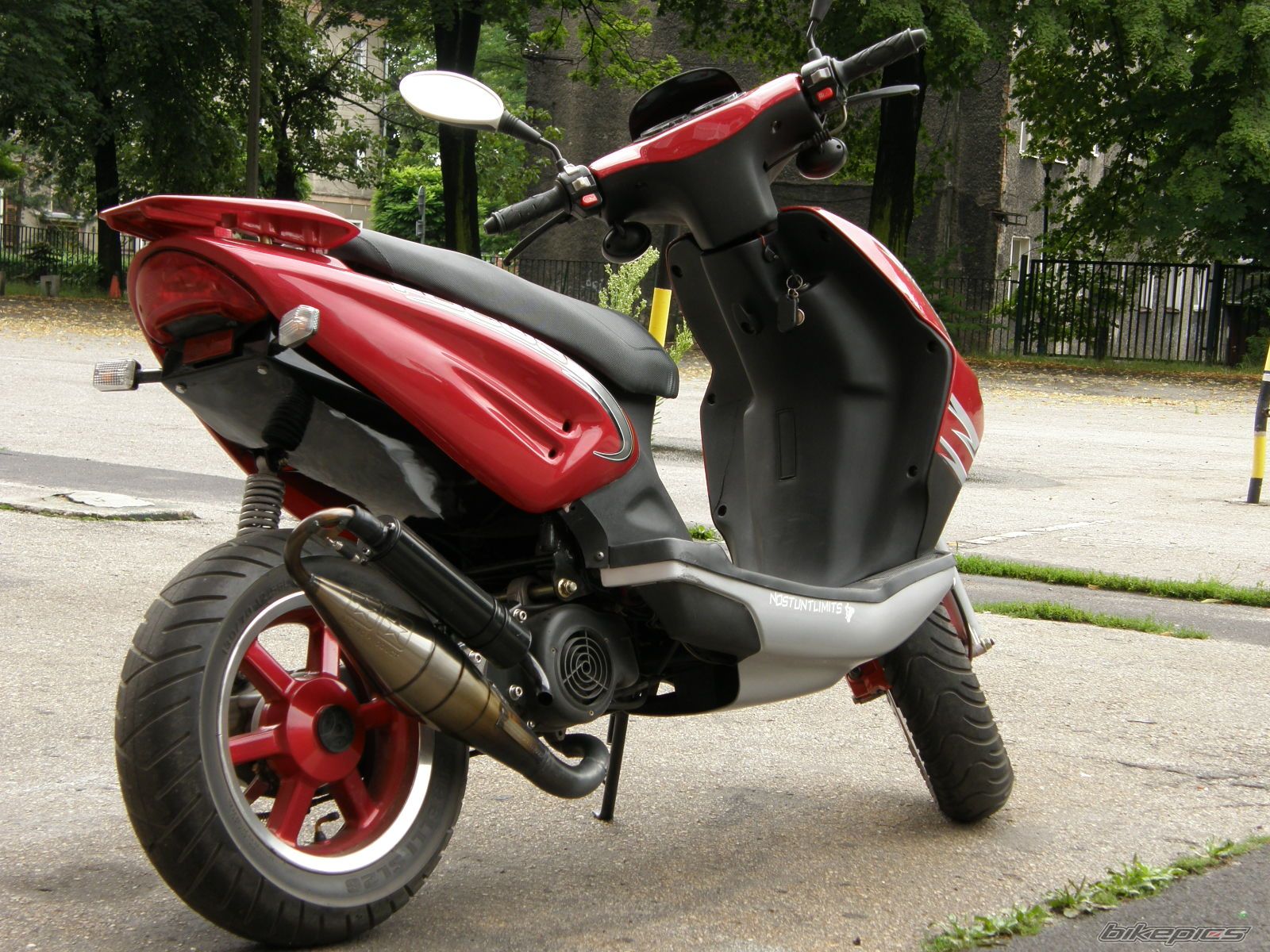 Photo 1352647