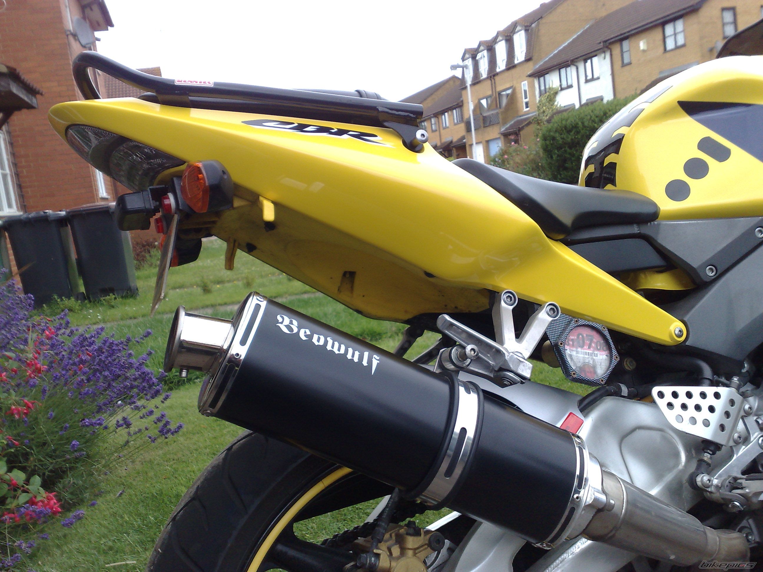 Photo 1352771