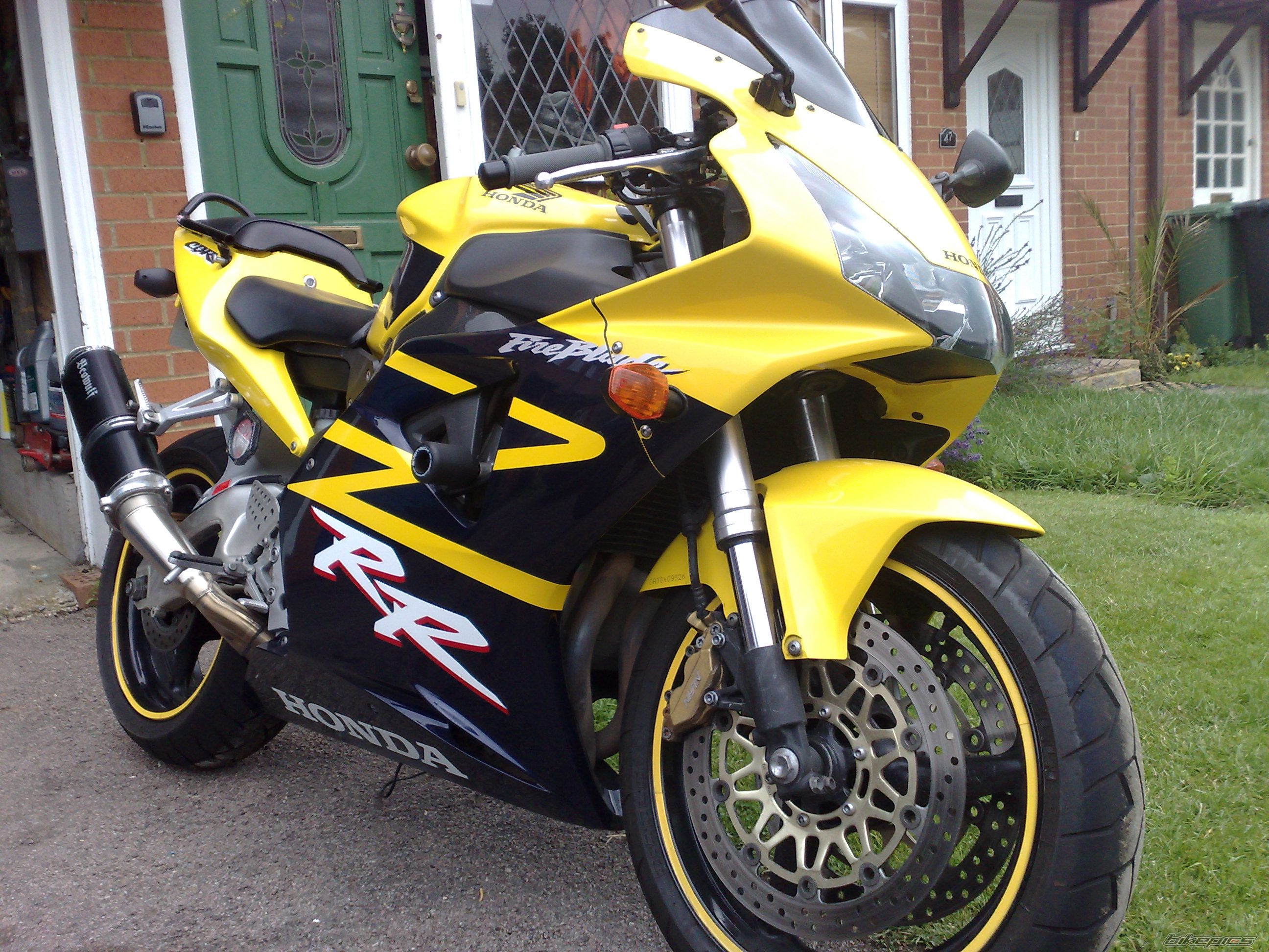Photo 1352773