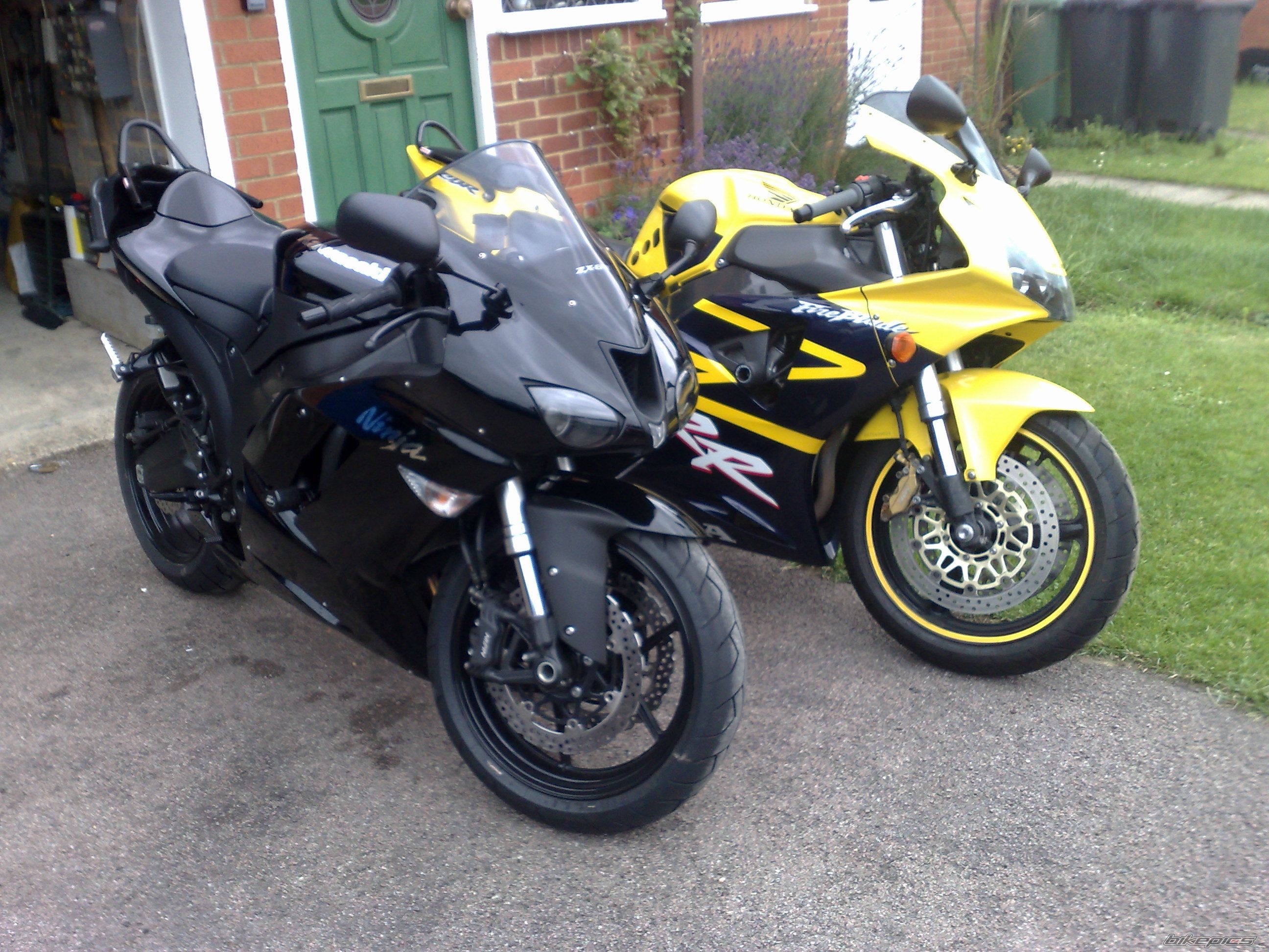 Photo 1352776
