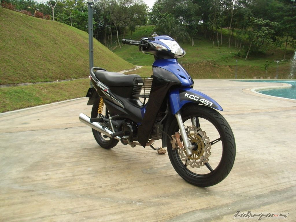 Photo 1352781