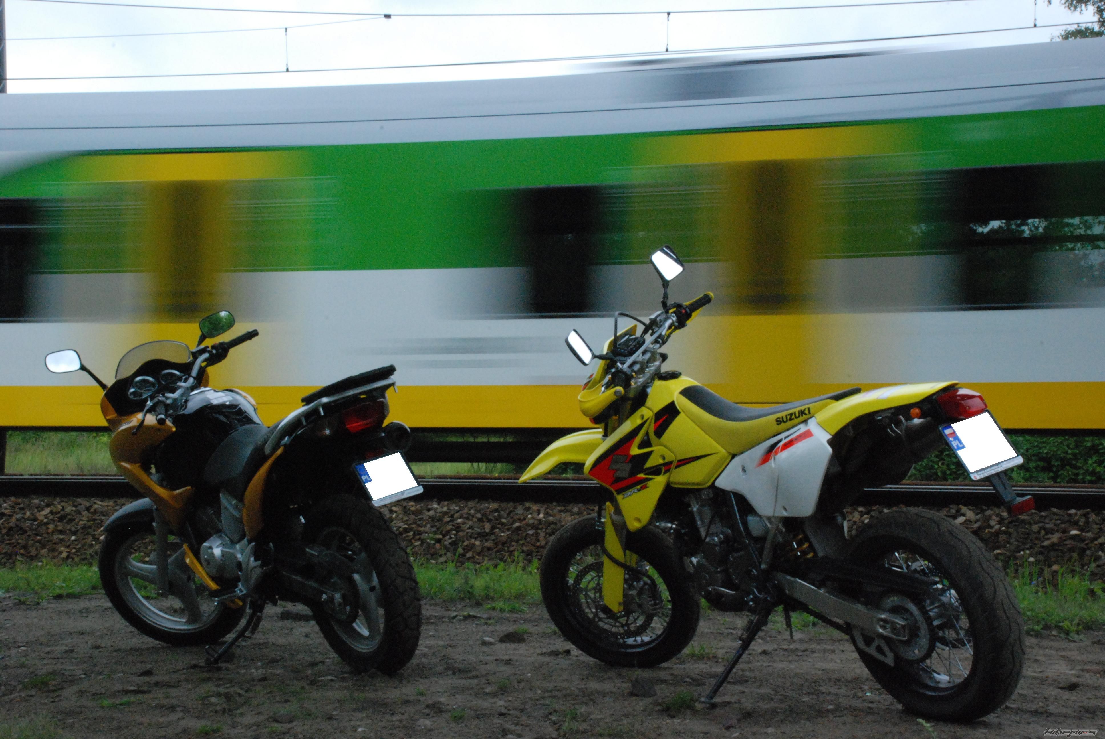 Photo 1352846