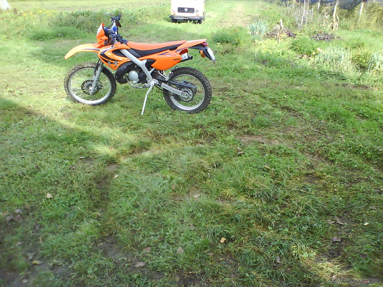 Photo 1353033