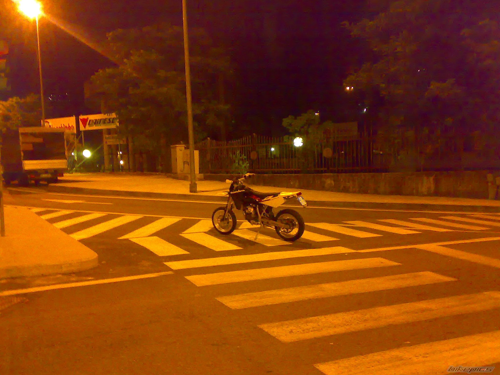 Photo 1353071