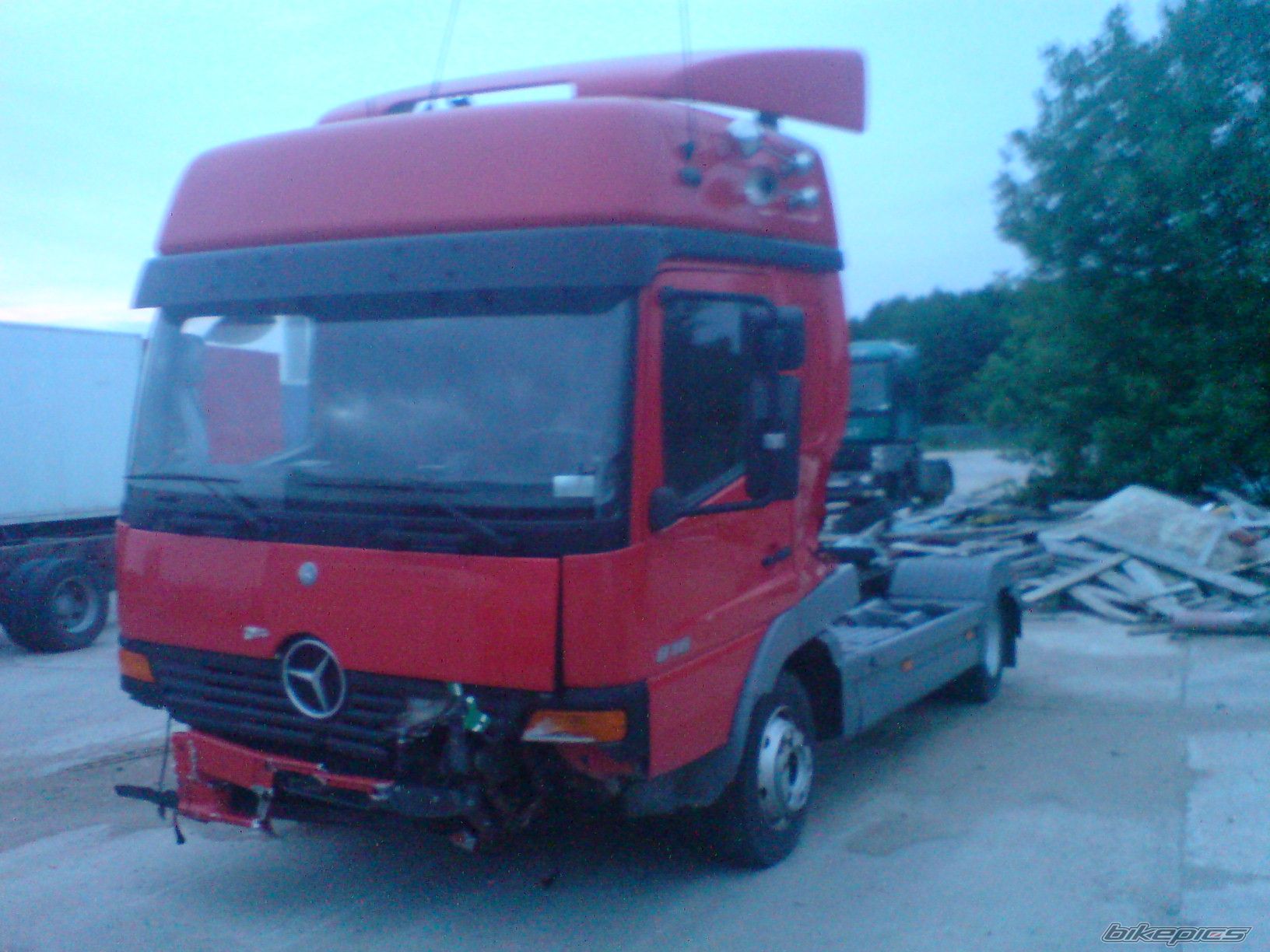 Photo 1353088