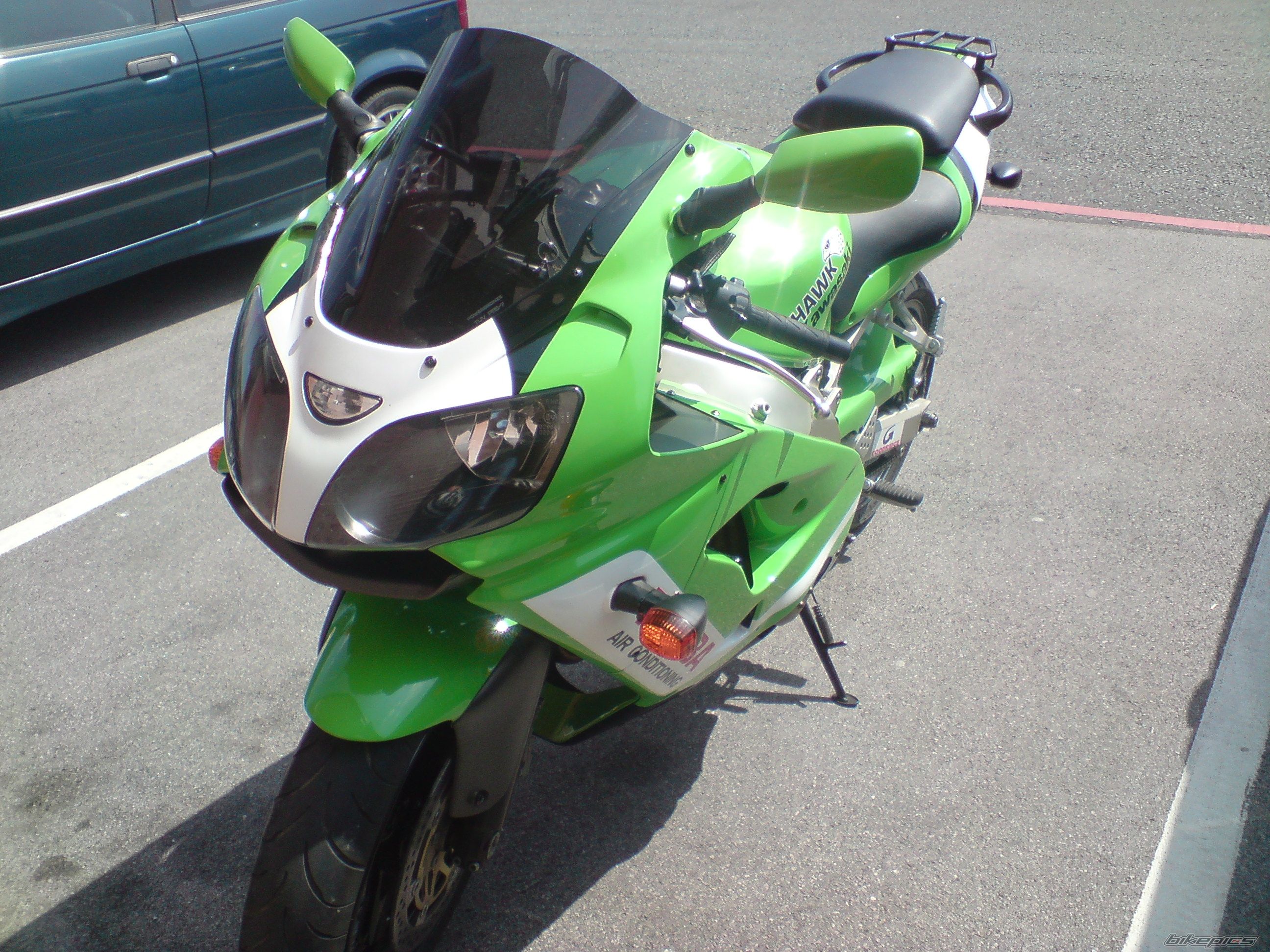 Photo 1353176