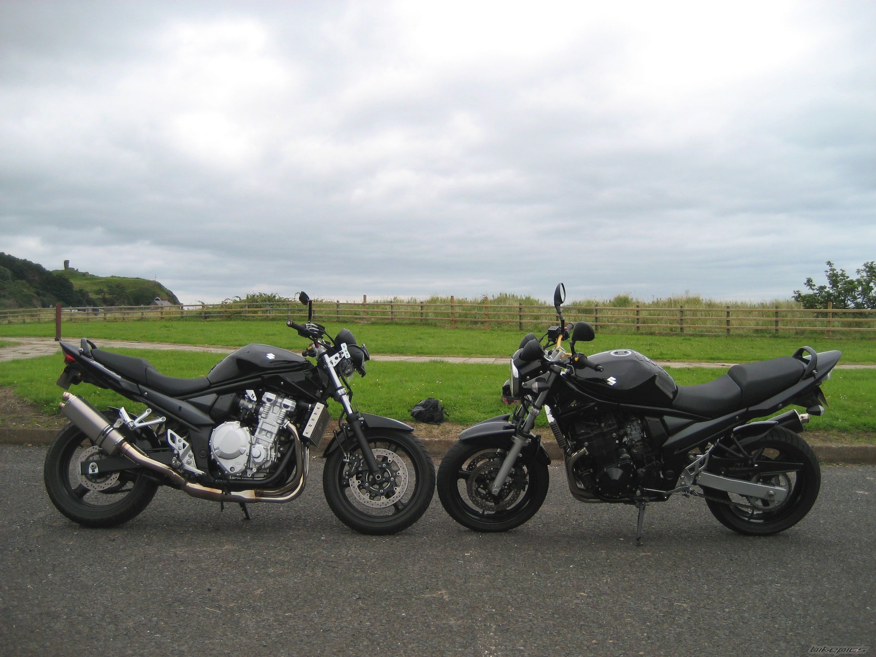 Photo 1353206