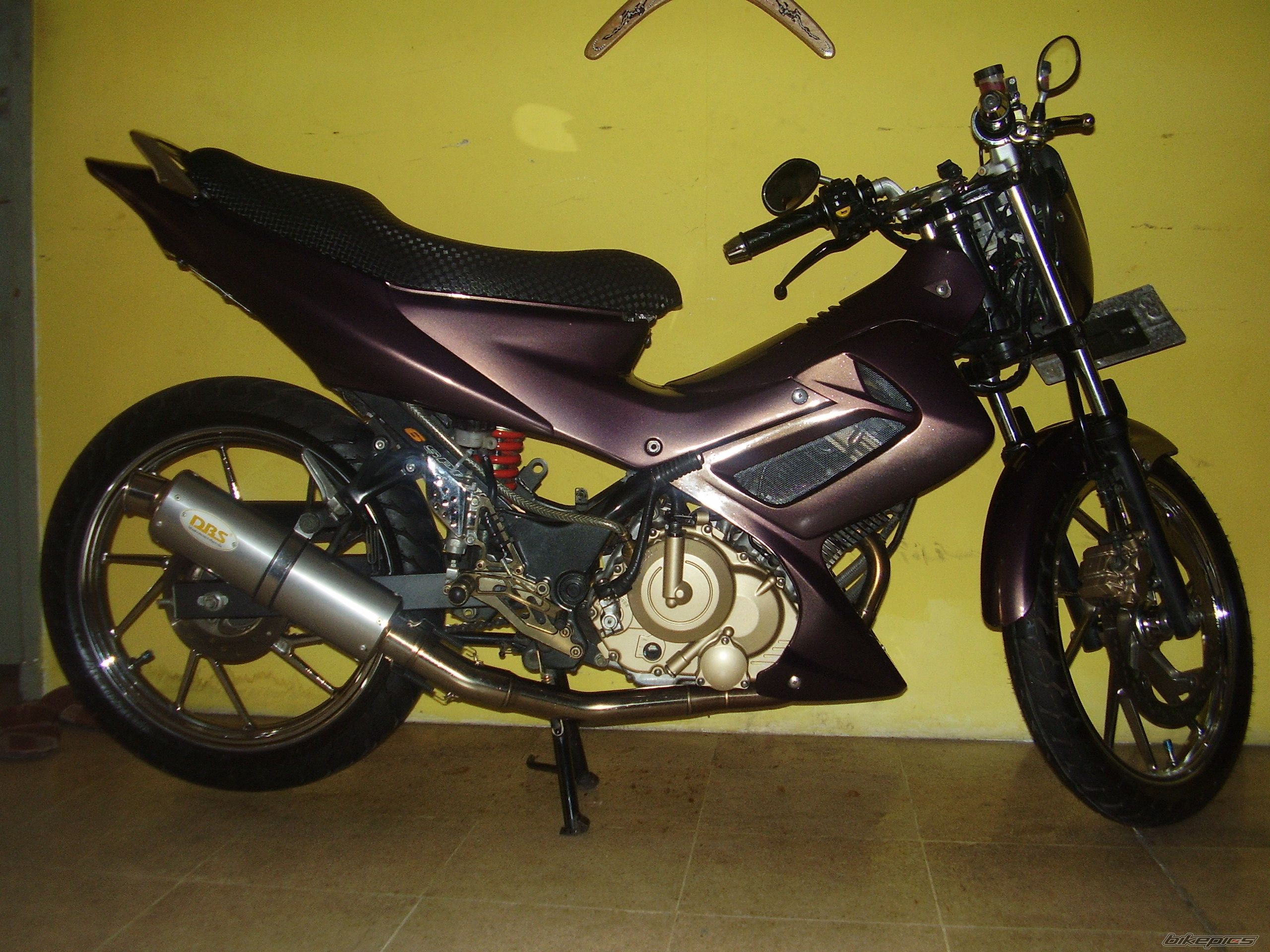 Photo 1353358