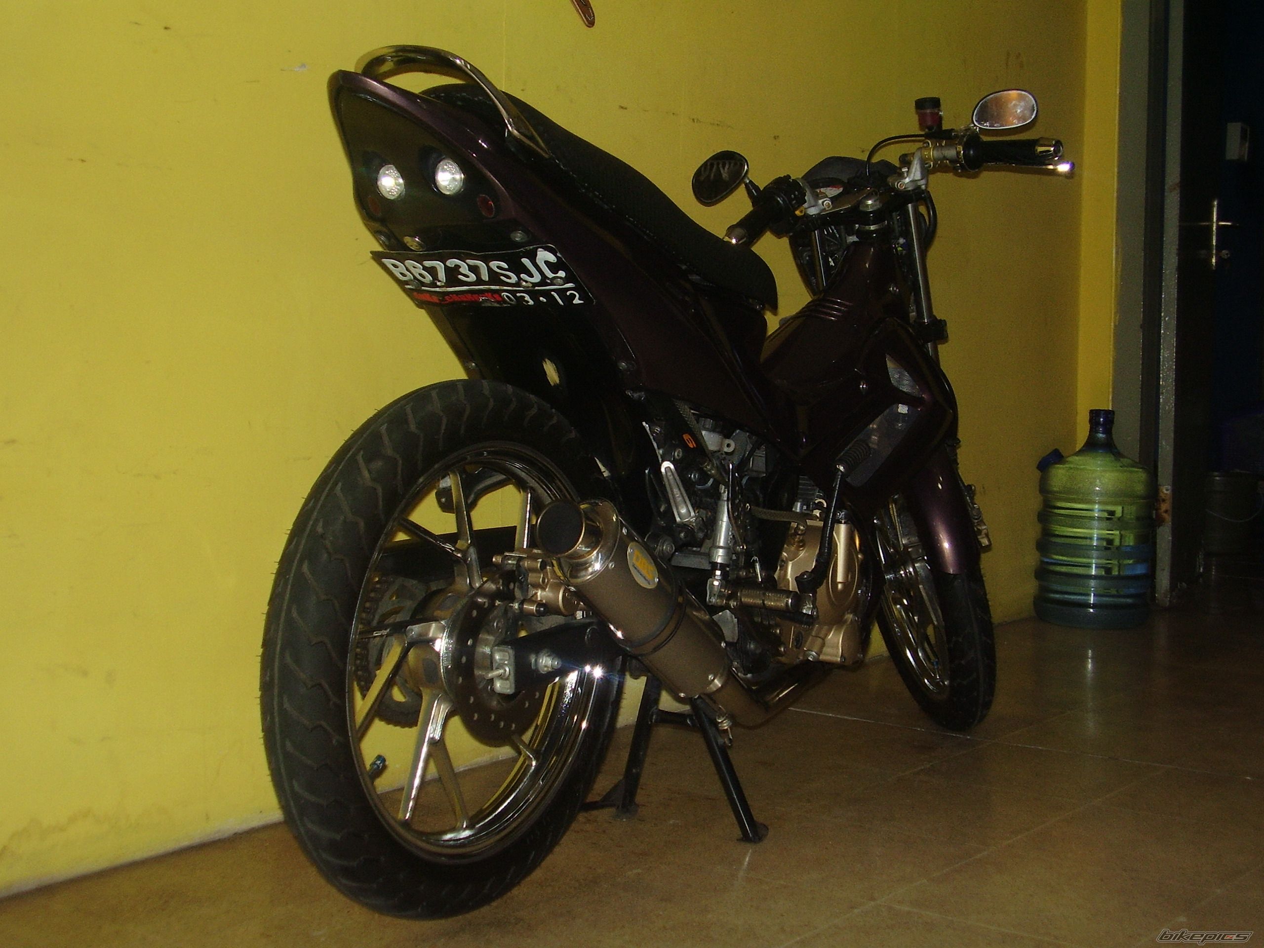 Photo 1353365