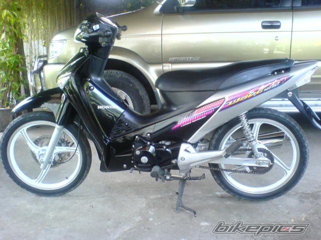 Photo 1353421