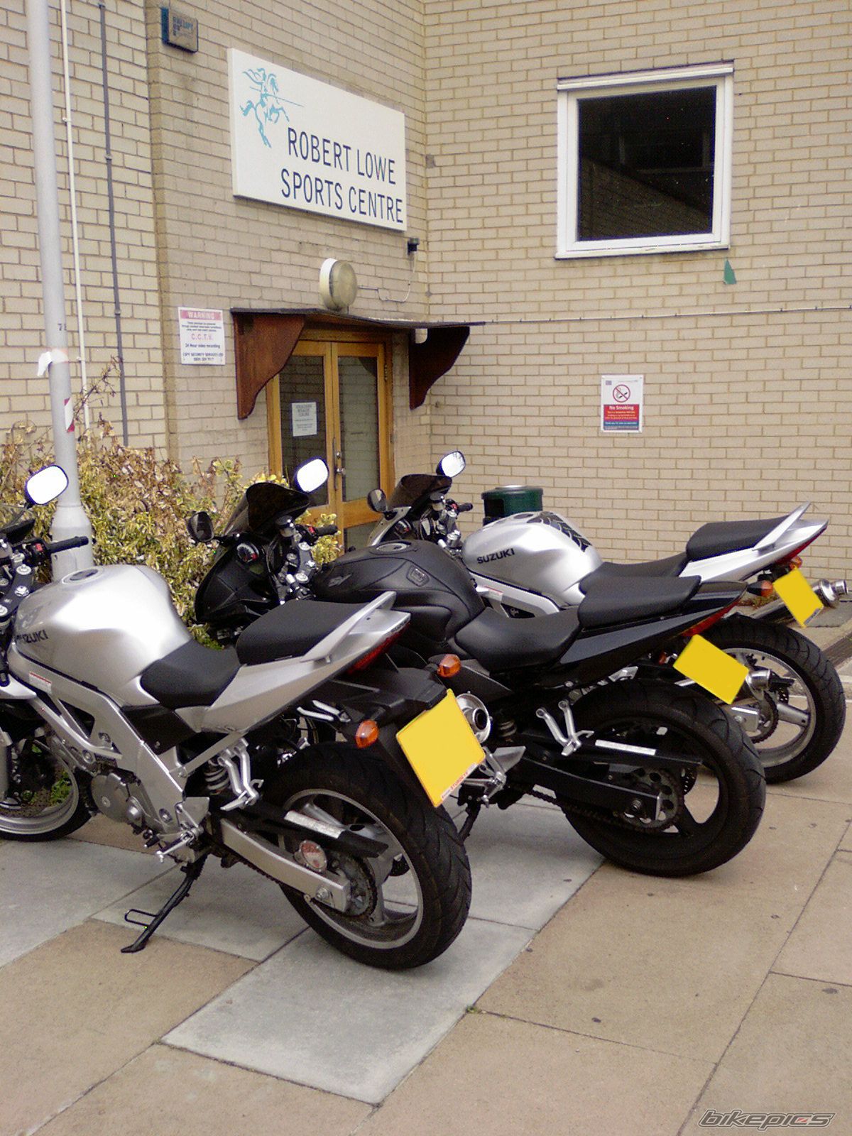 Photo 1353599