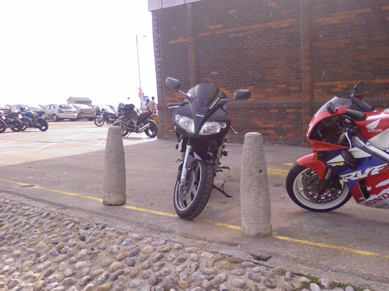 Photo 1353624
