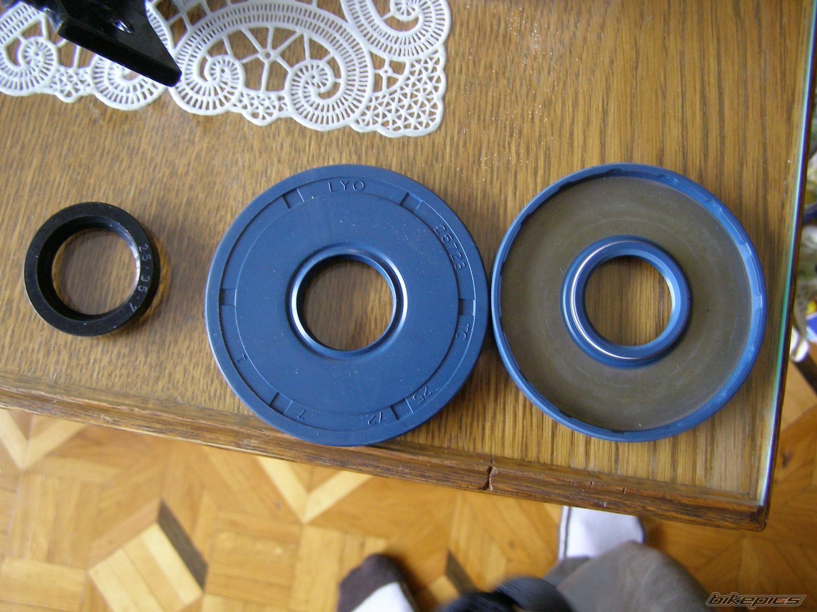 Photo 1353715