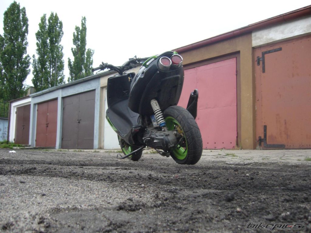 Photo 1353744