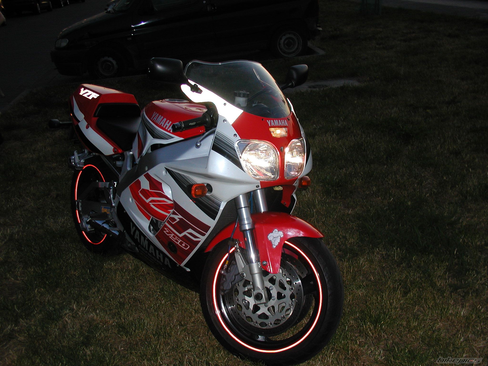 Photo 1353842