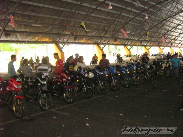 Photo 1353922
