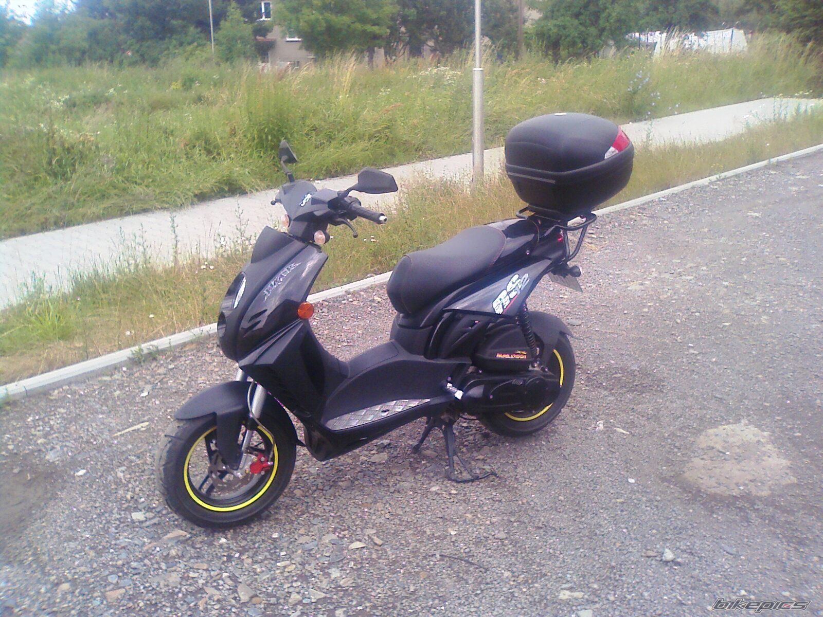 Photo 1354012