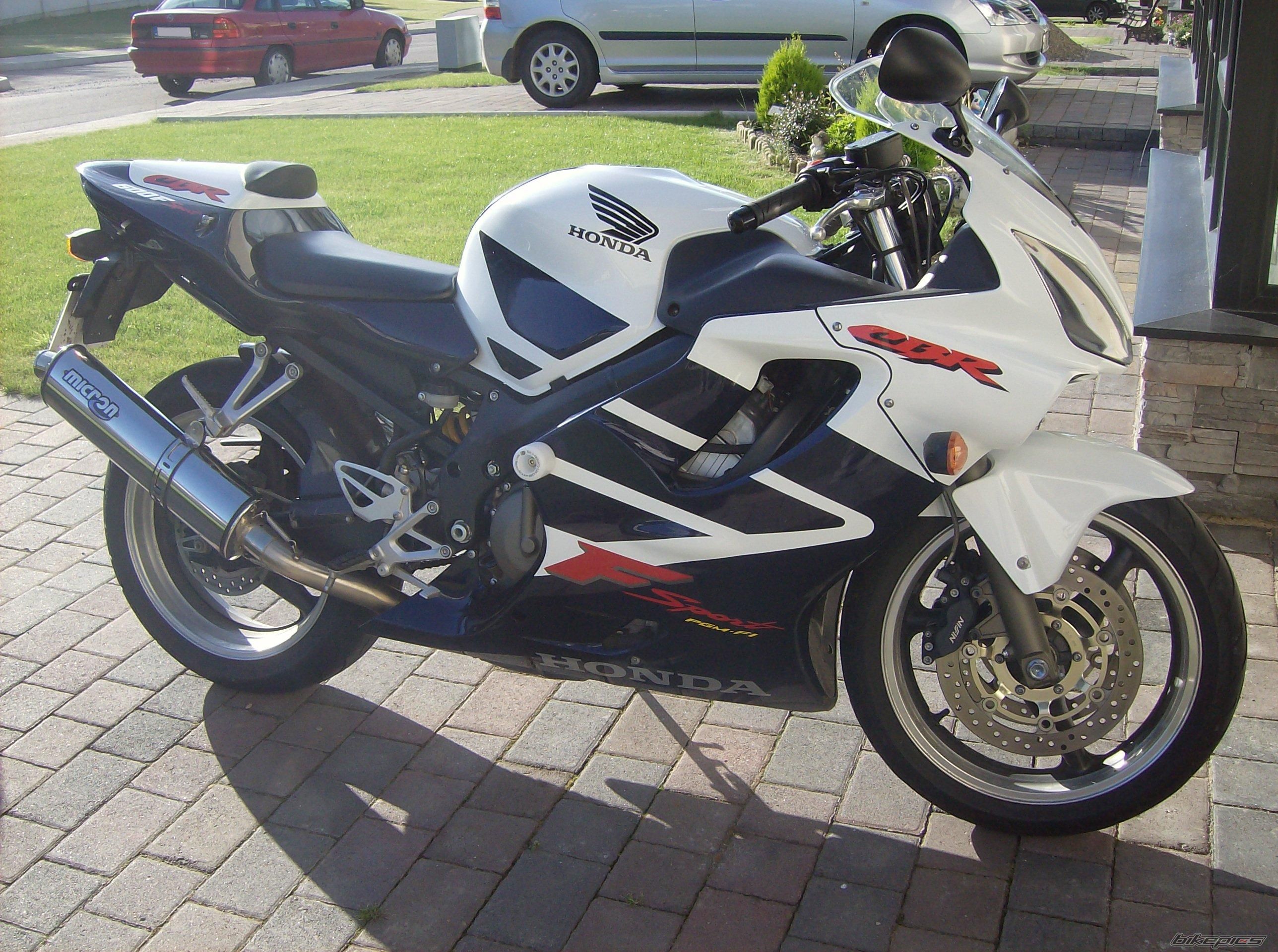 Photo 1354112