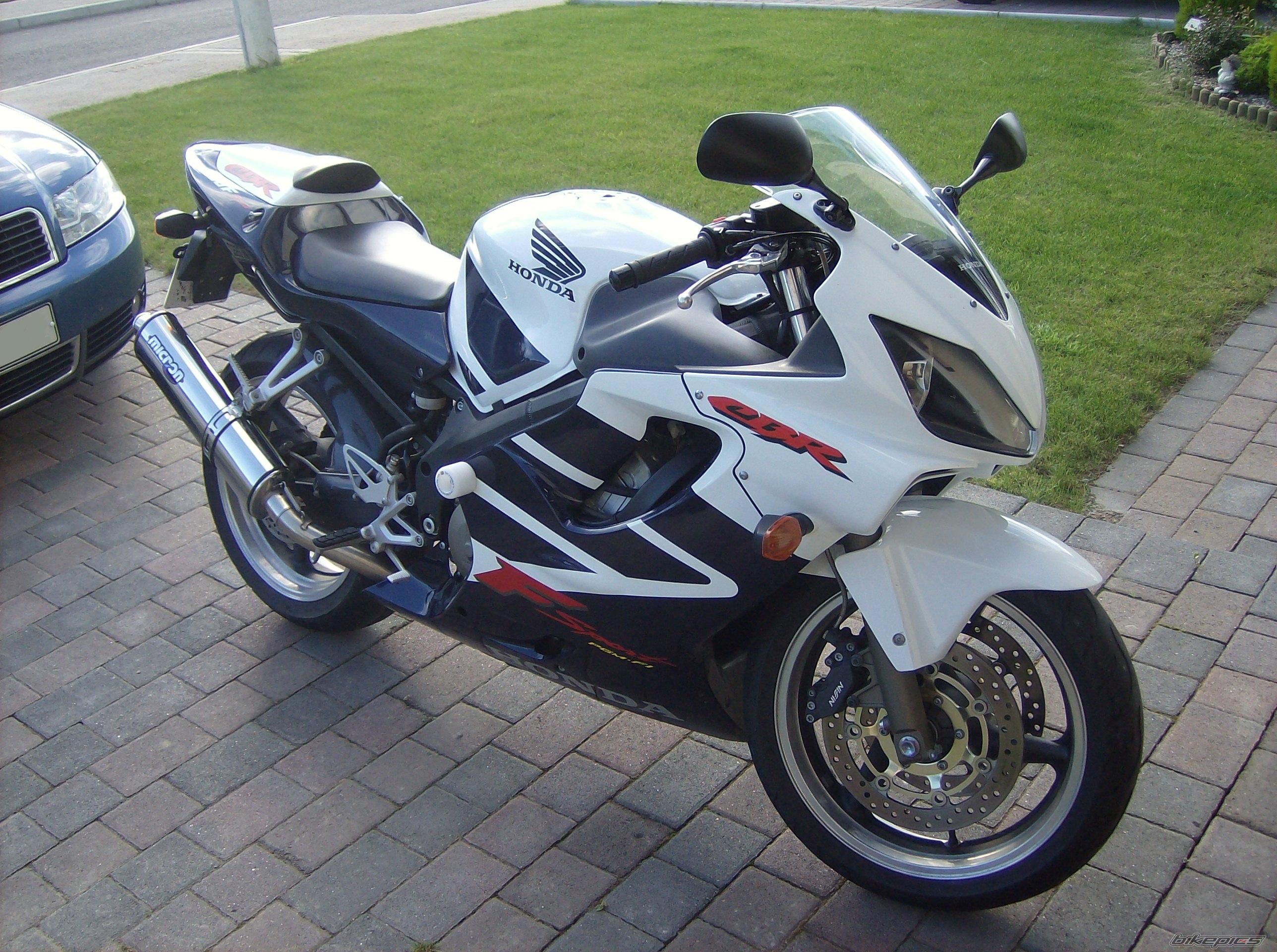 Photo 1354114