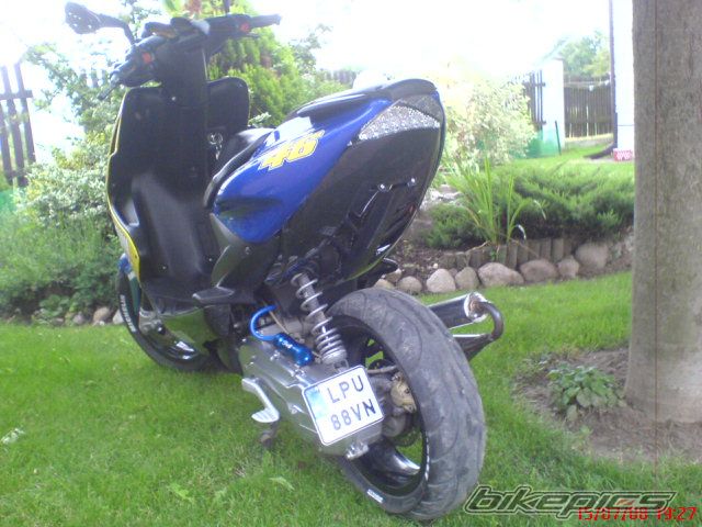 Photo 1354157