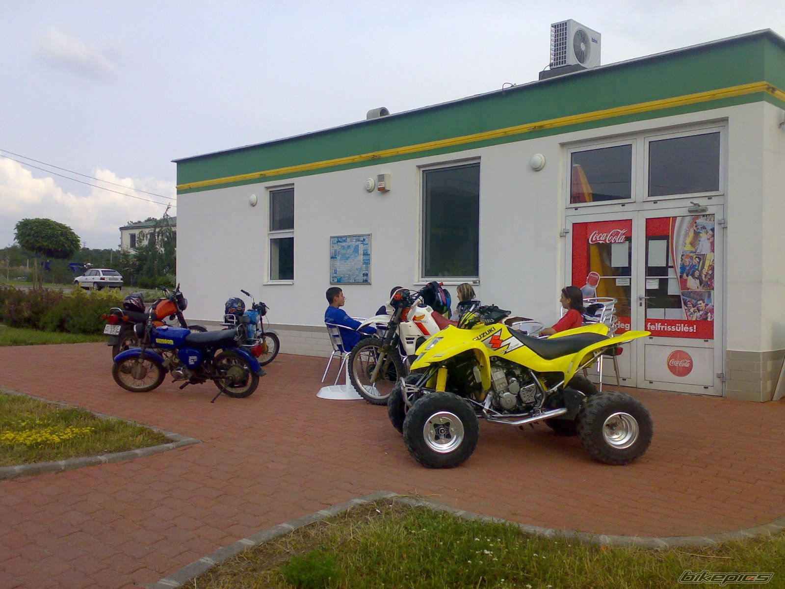 Photo 1354299