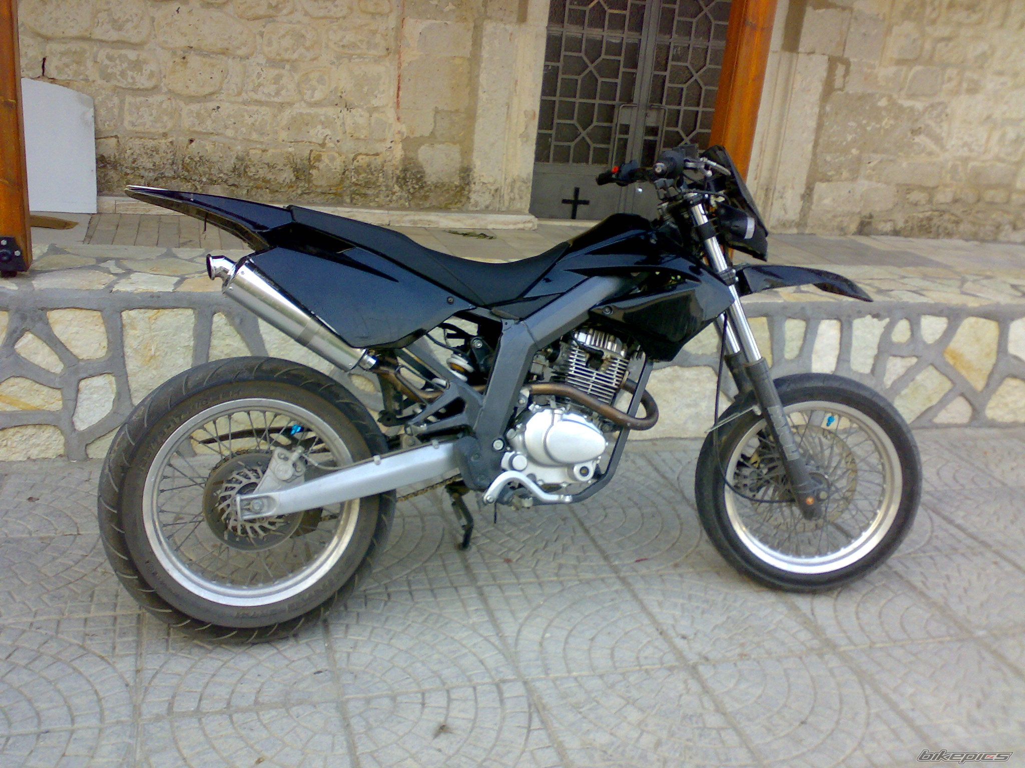 Photo 1354641