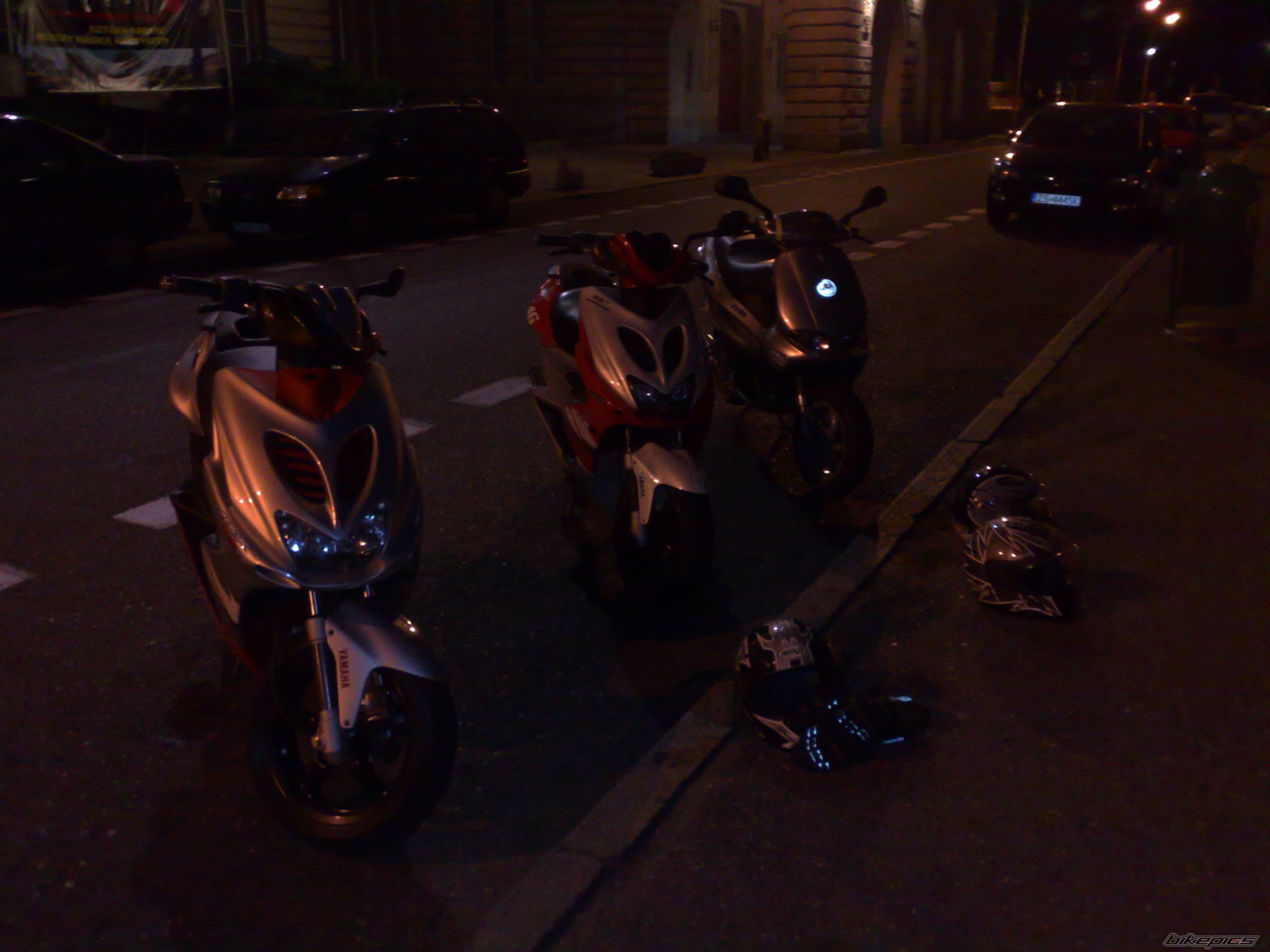 Photo 1354772