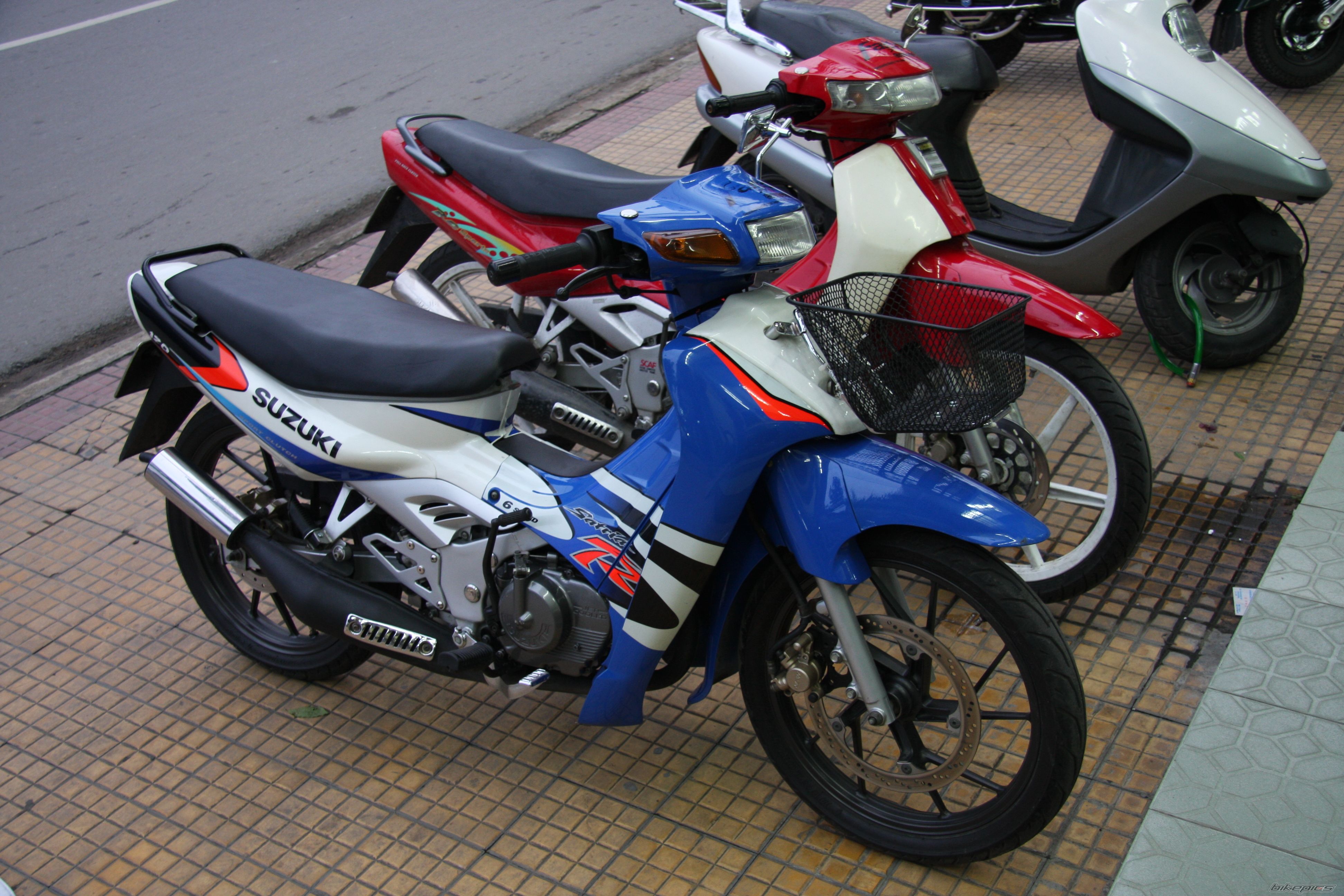 Bike Photo 1354936