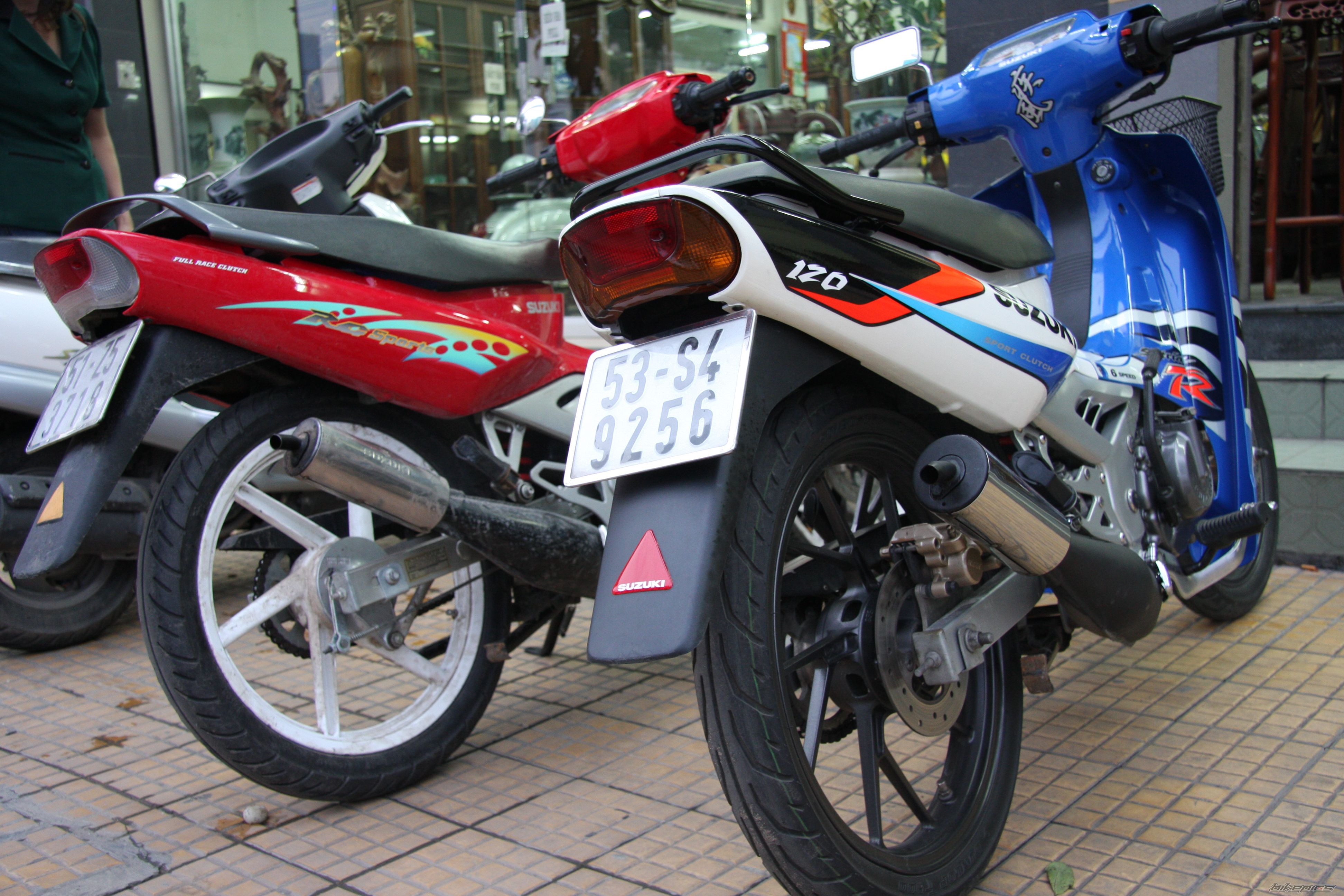 Photo 1354944