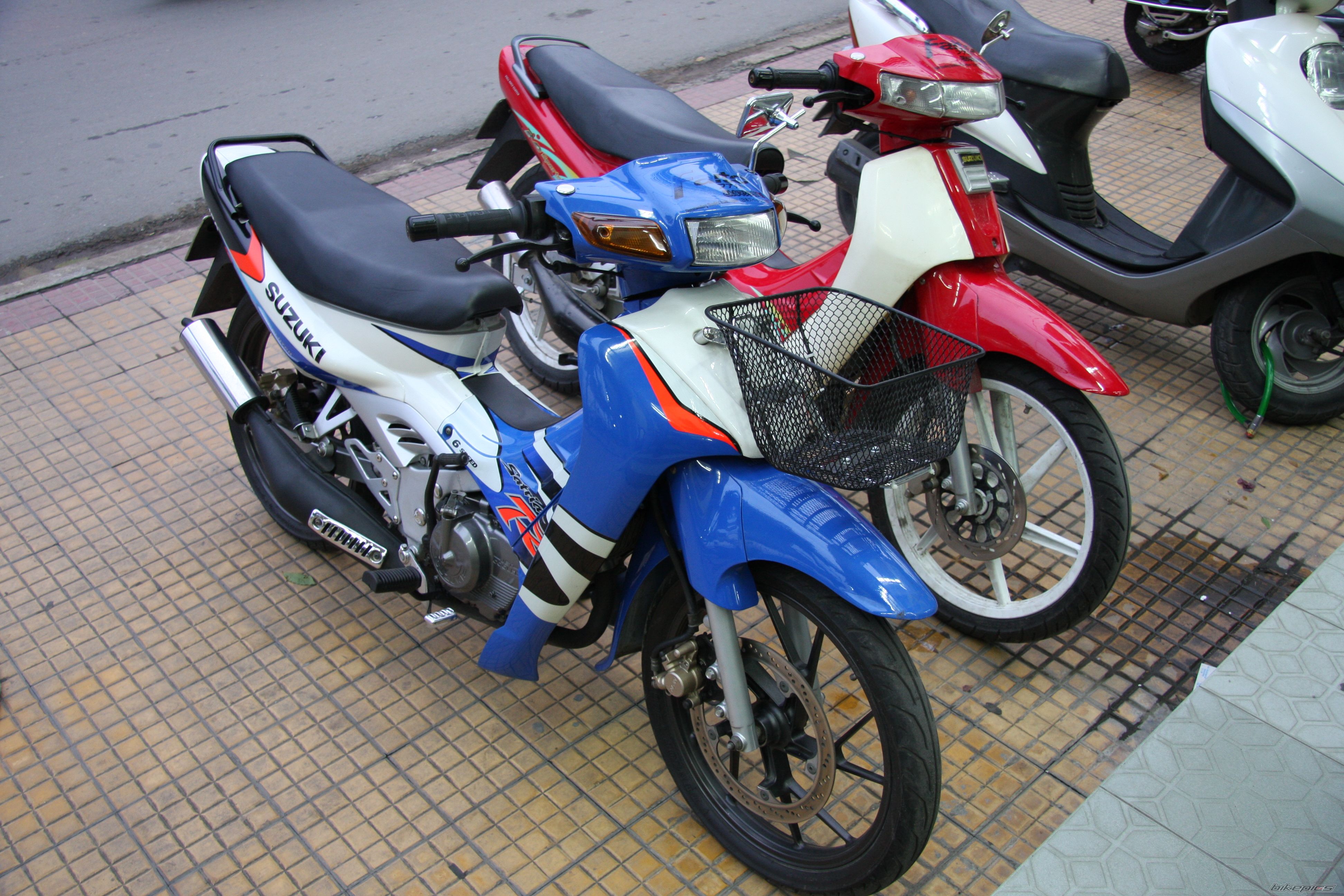 Photo 1354958